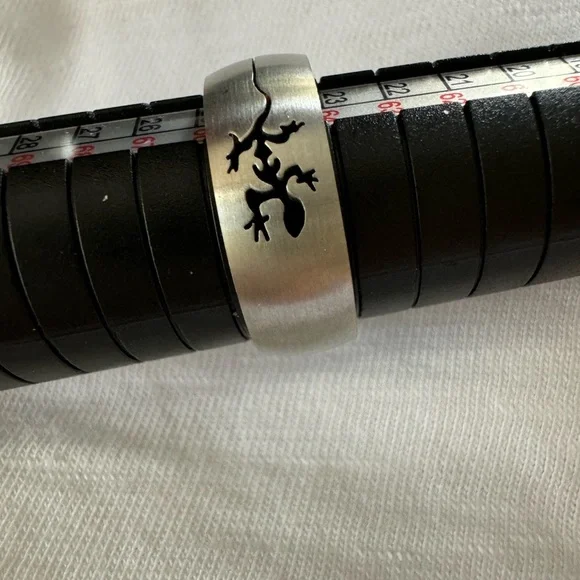 RING Gecko Lizard  Stainless Sz 11 New Wedding or Just for fun. Mens or … - Picture 4 of 5